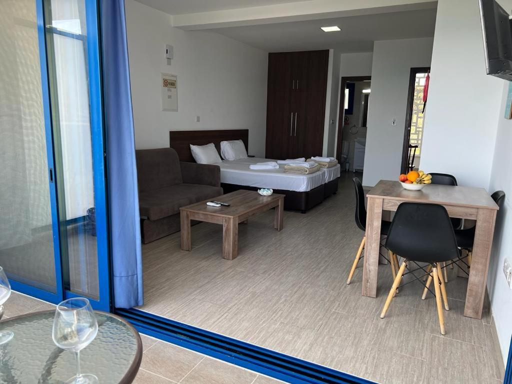 Governors Beach Panayiotis Aparthotel Εξωτερικό φωτογραφία